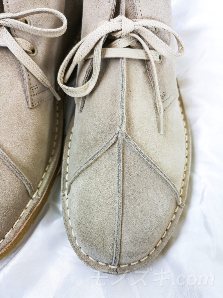 Clarks × Hender Schema peace tip