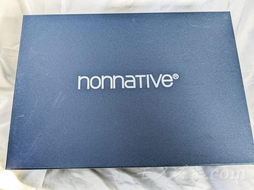 nonnative ボックスロゴ