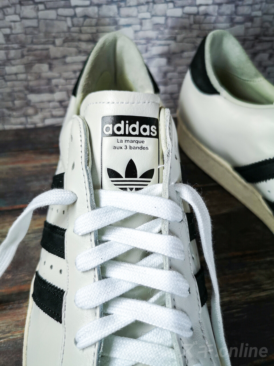 adidas SUPERSTAR RECON ベロ