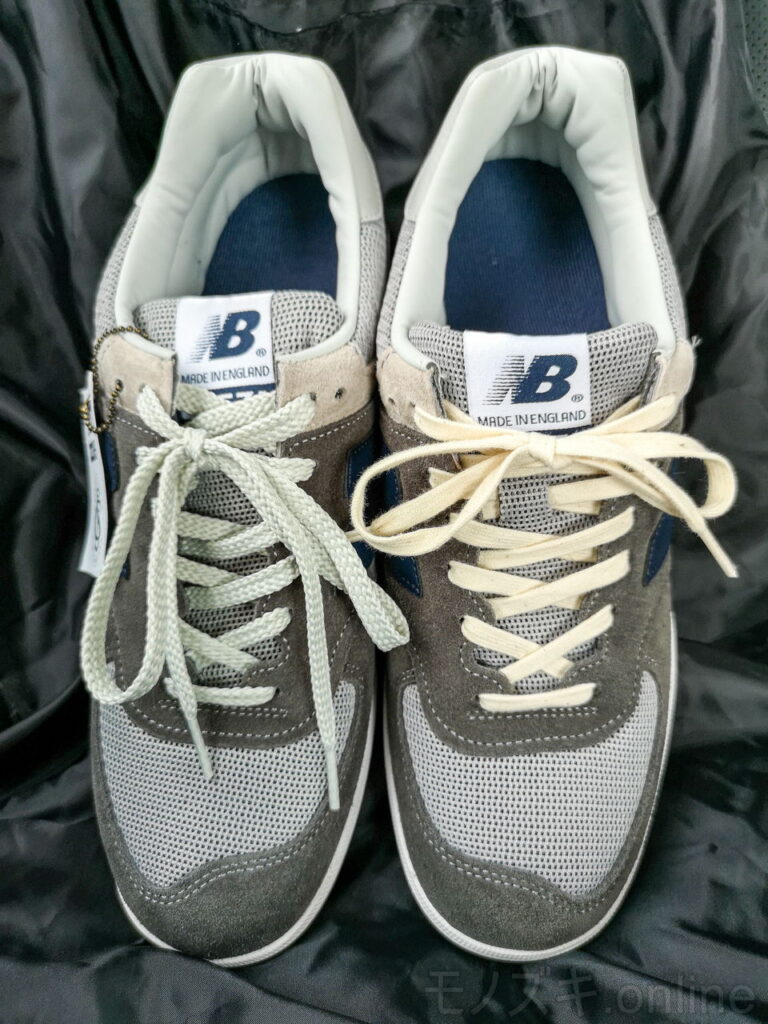 ATHLETIC SHOE LACES 装着後のCT576 正面比較